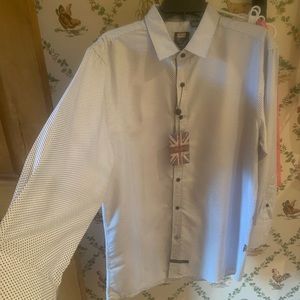 NEW men’s polka dot button down